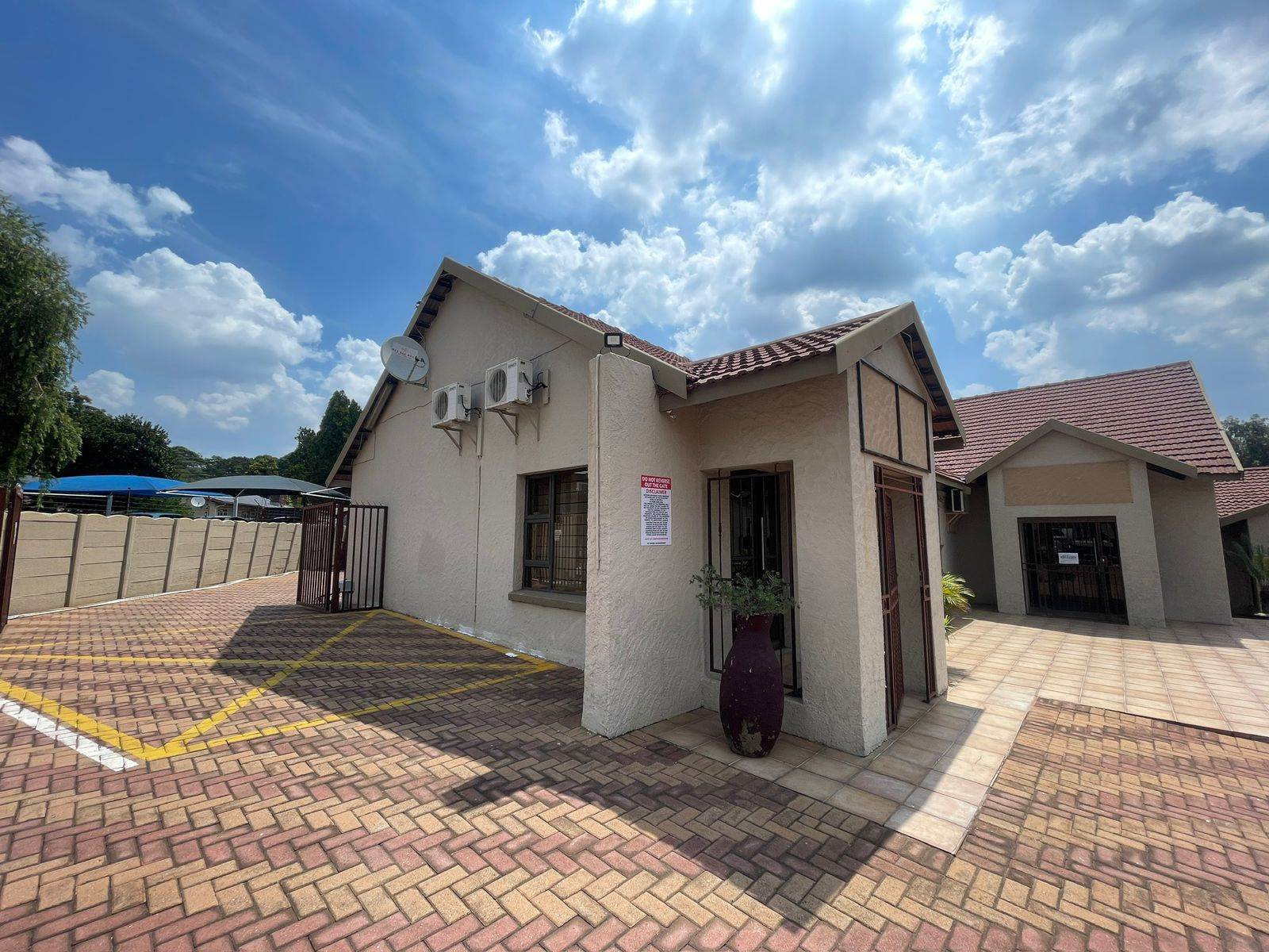 100  m² Commercial space in Boksburg Central photo number 1