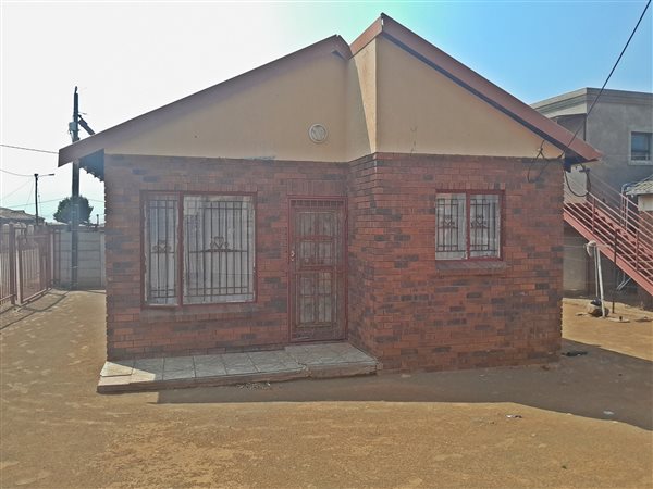 2 Bedroom House 2 Bedroom House
