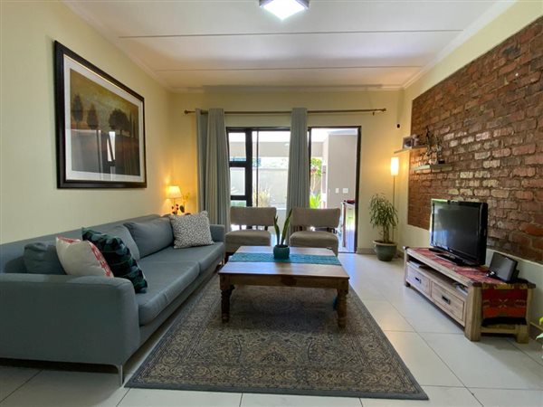 3 Bed Apartment in Rivonia
