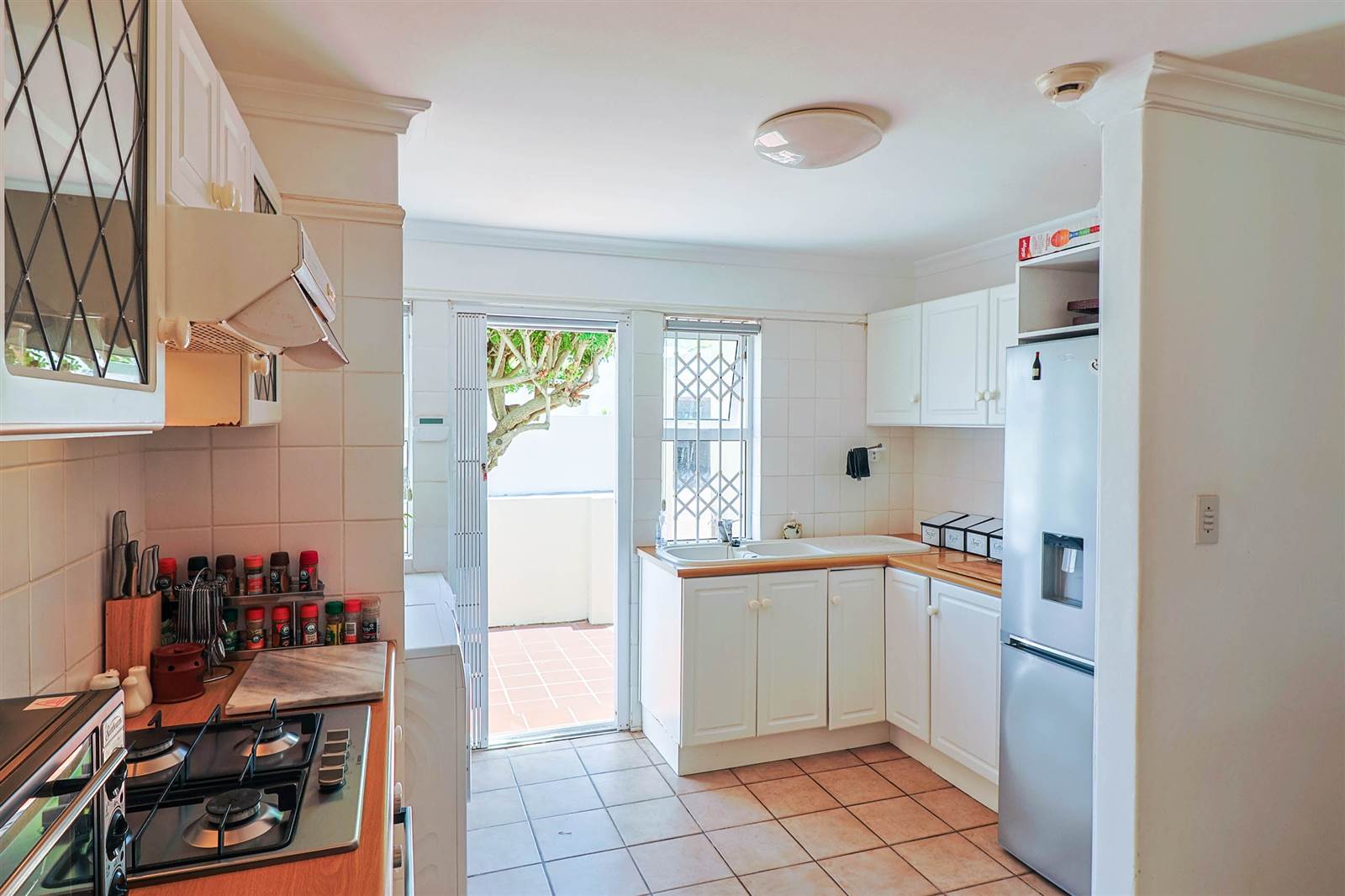 3 Bed Apartment in Westcliff photo number 7
