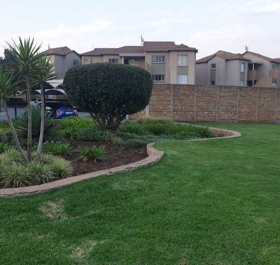 2 Bed Apartment in Meredale photo number 18
