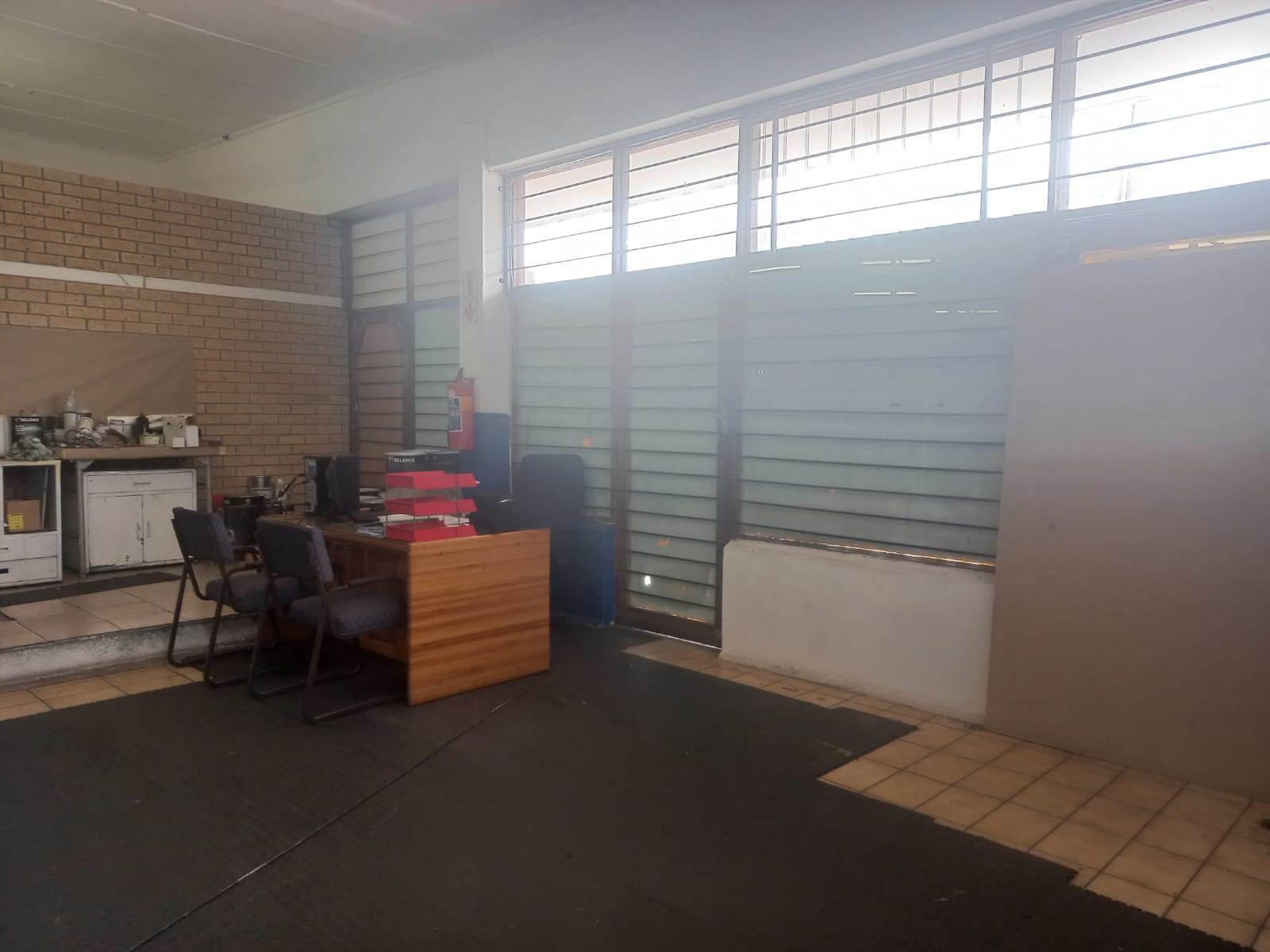 388  m² Commercial space in Nelspruit Central photo number 12