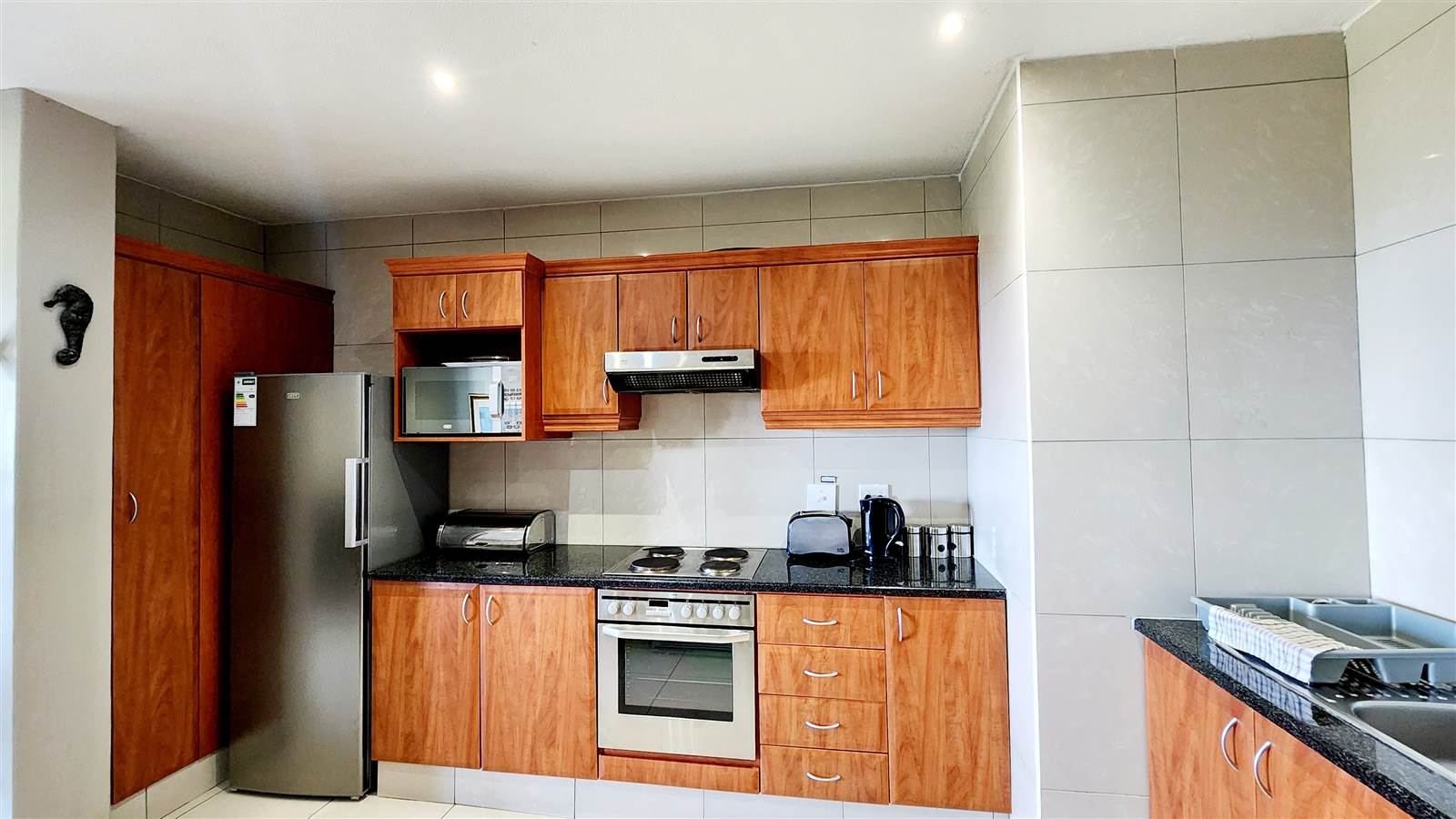 4 Bed Apartment in Manaba photo number 10