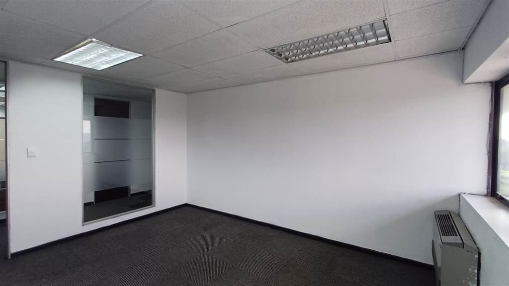21.7  m² Commercial space in Woodmead photo number 16