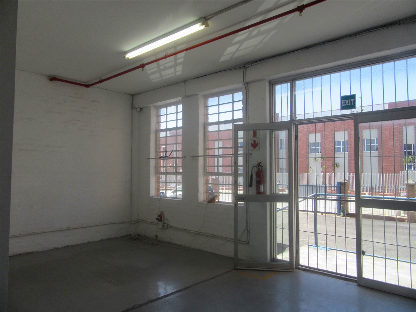 4404  m² Commercial space in North End photo number 6