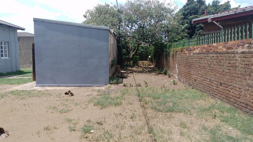 3 Bed House in Randfontein Central photo number 20