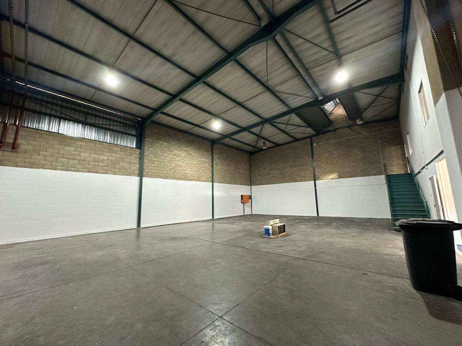 379  m² Industrial space in Linbro Park photo number 7