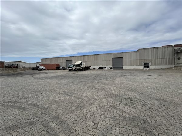 1 000  m² Industrial space