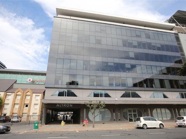 2482  m² Office Space in Foreshore