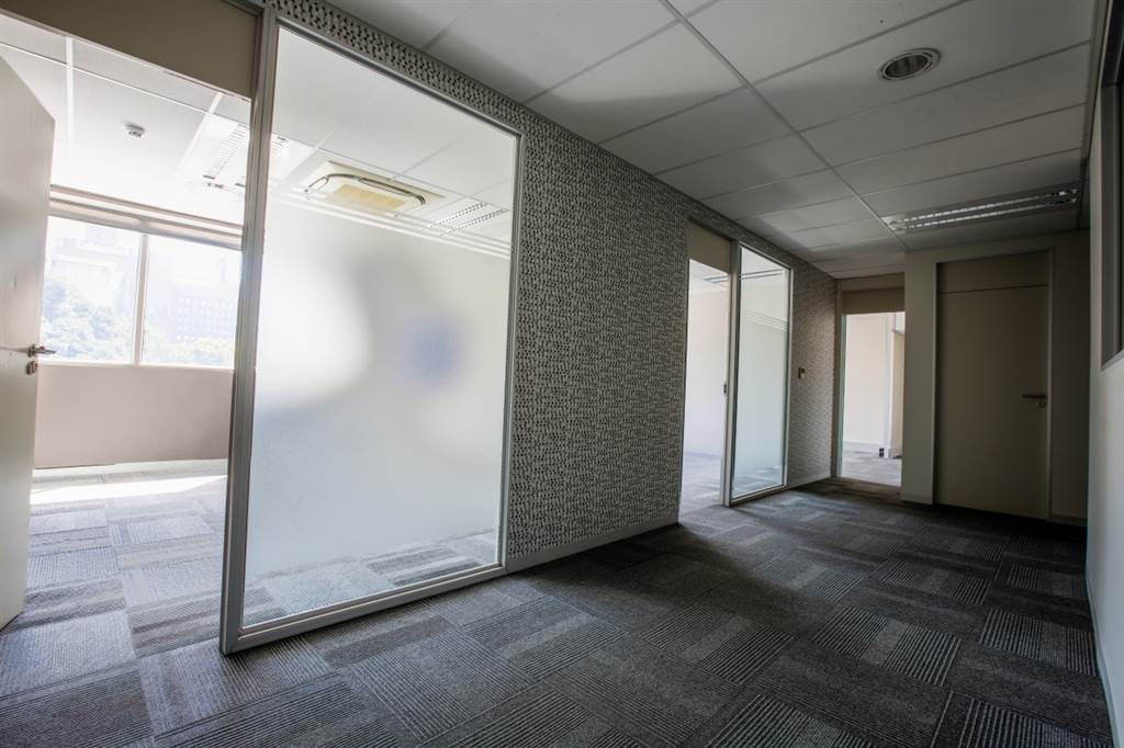 2482  m² Office Space in Foreshore photo number 17