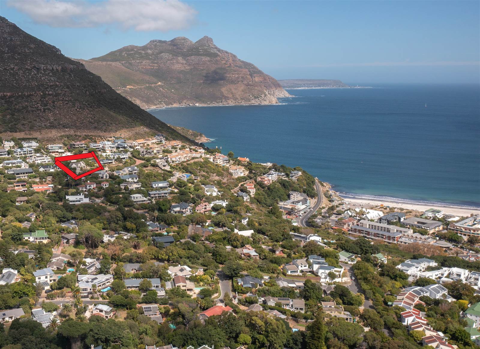 3 Bed House in Hout Bay and surrounds photo number 2