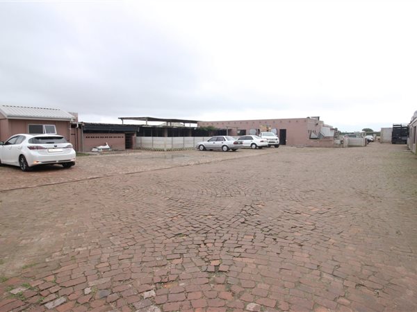 8 000 m² Farm 8 000 m² Farm
