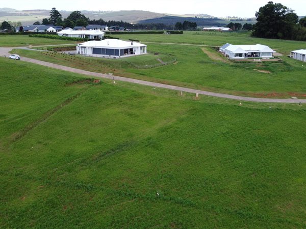 1 000 m² Land