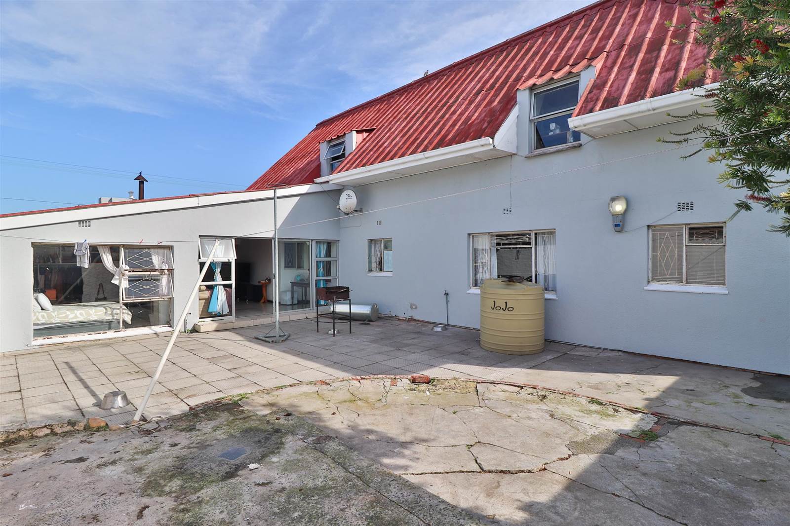 5 Bed House in Parow East photo number 22