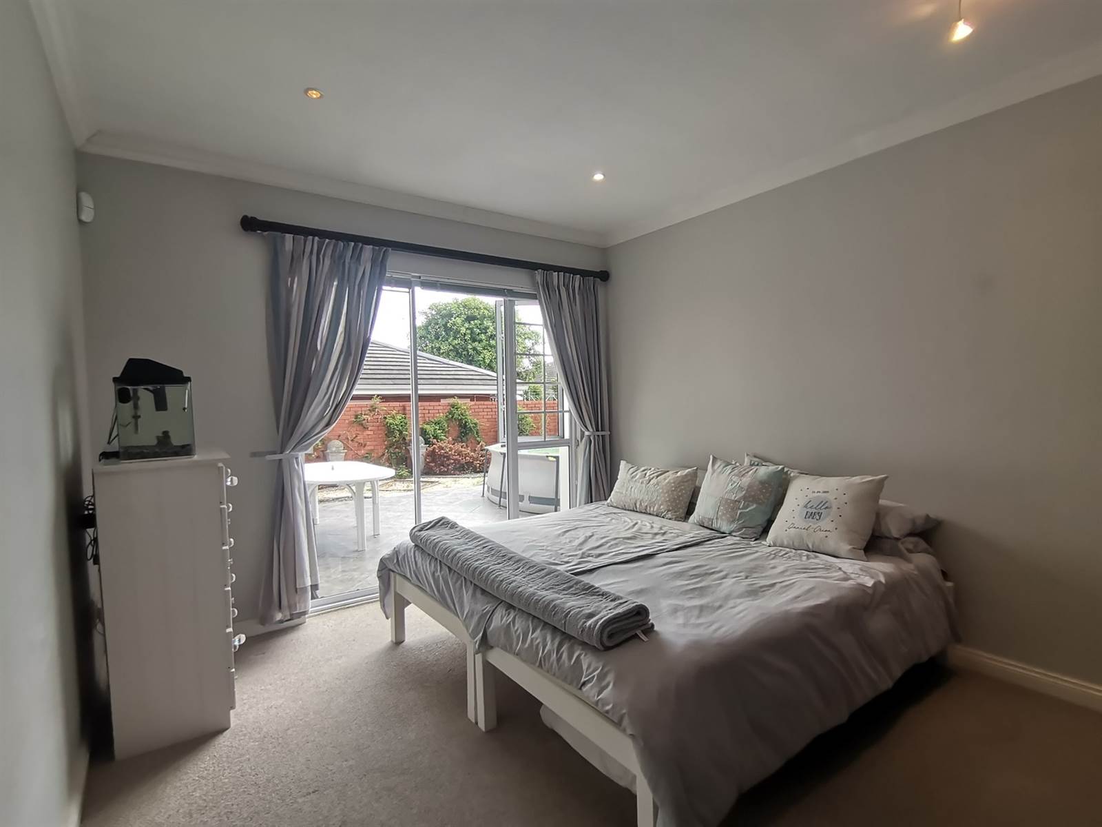 4 Bed Townhouse in Walmer photo number 14