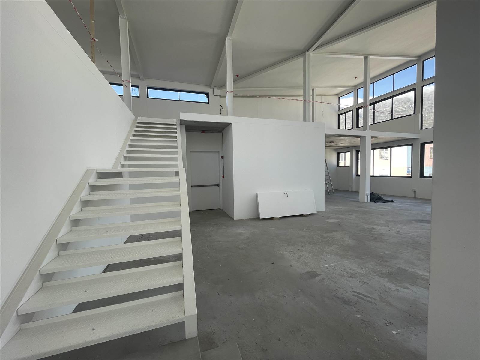 330  m² Commercial space in Zonnebloem photo number 13