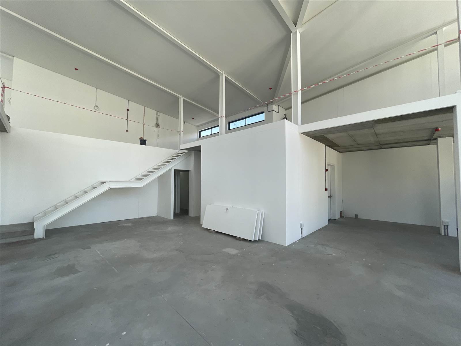330  m² Commercial space in Zonnebloem photo number 18