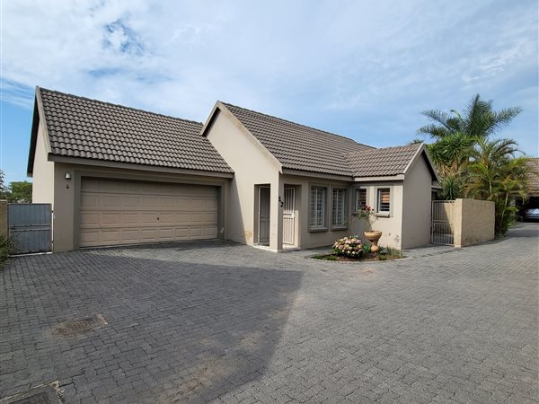 3 Bed Townhouse in Brooklands Lifestyle Estate
