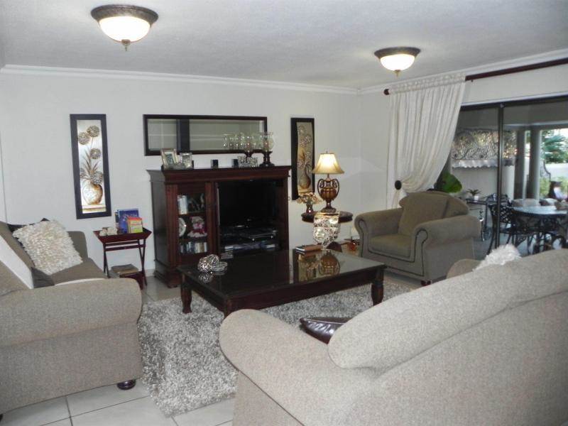 3 Bed Townhouse in Vaalpark photo number 6