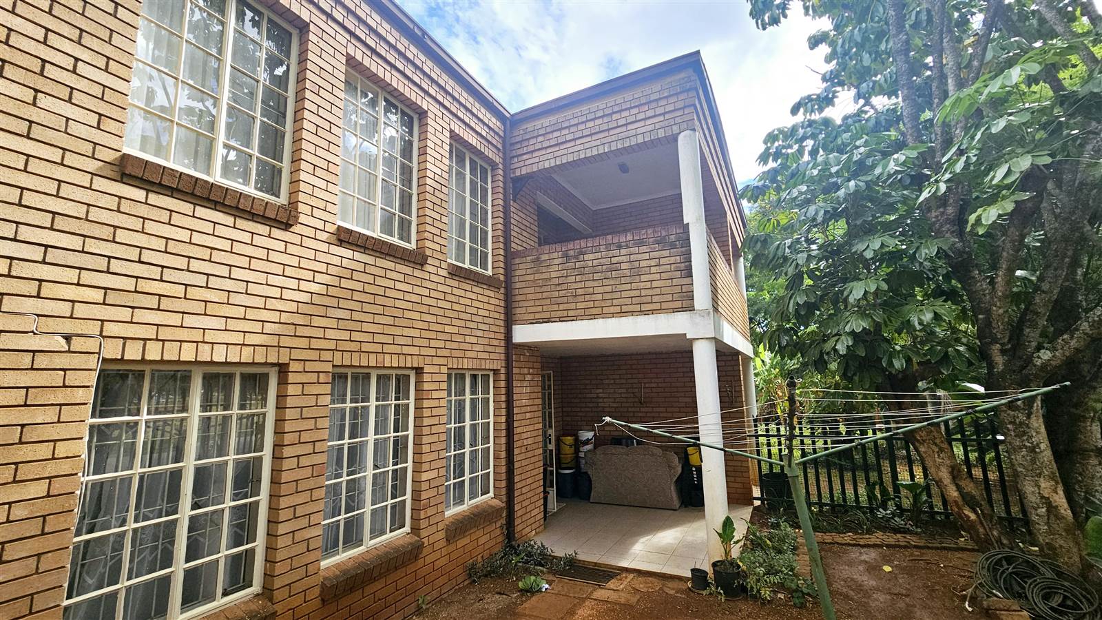3 Bed Townhouse in Makhado (Louis Trichardt) photo number 13