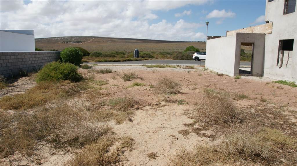 350 m² Land available in Britannia Bay photo number 2