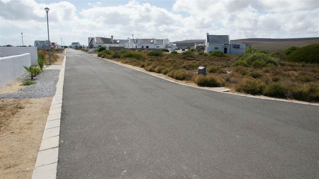 350 m² Land available in Britannia Bay photo number 8