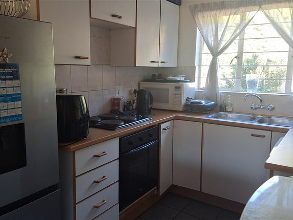 2 Bedroom Townhouse 2 Bedroom Townhouse
