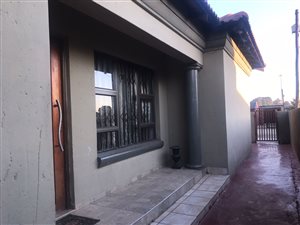 2 Bed House in Kwa Thema