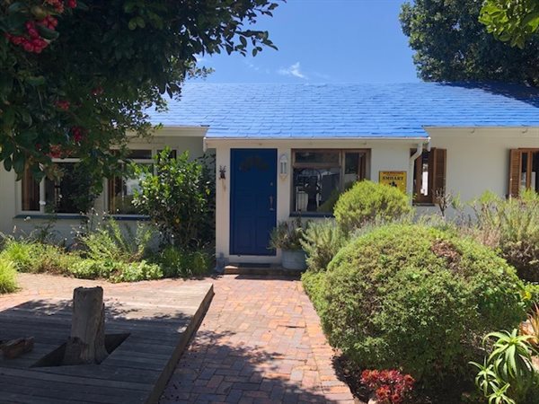 4 Bedroom House 4 Bedroom House