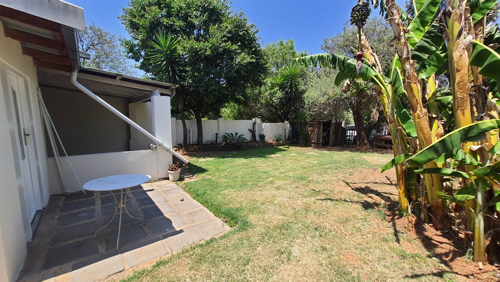 3 Bed House in Modderfontein photo number 3