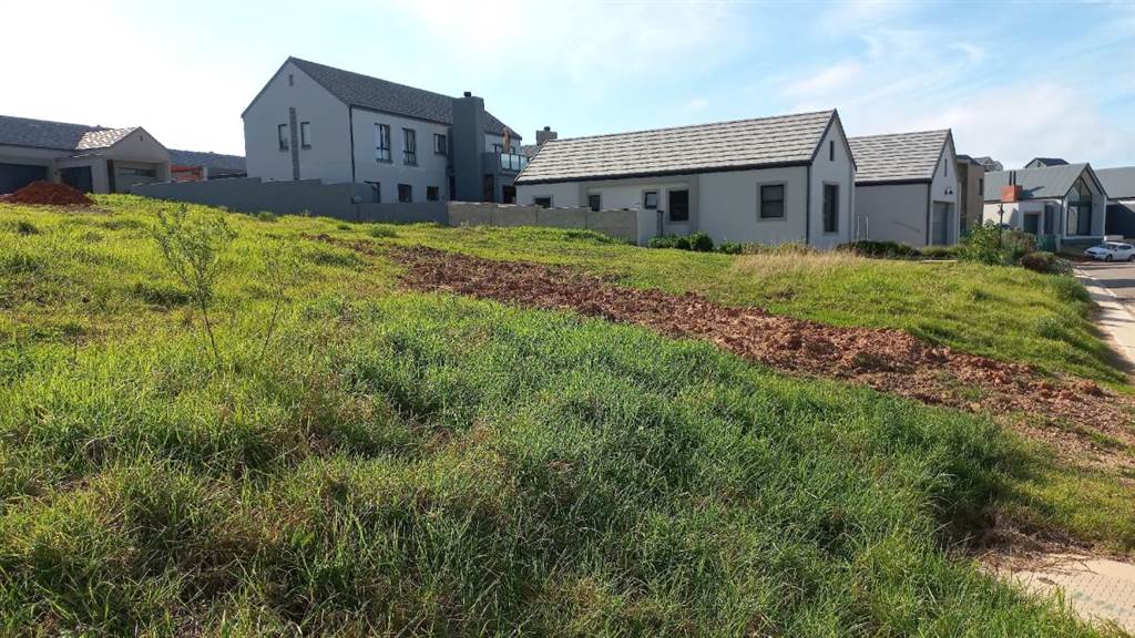 484 m² Land available in Hartenbos photo number 2