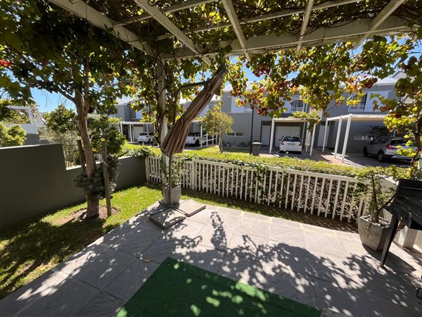 2 Bedroom Duplex 2 Bedroom Duplex