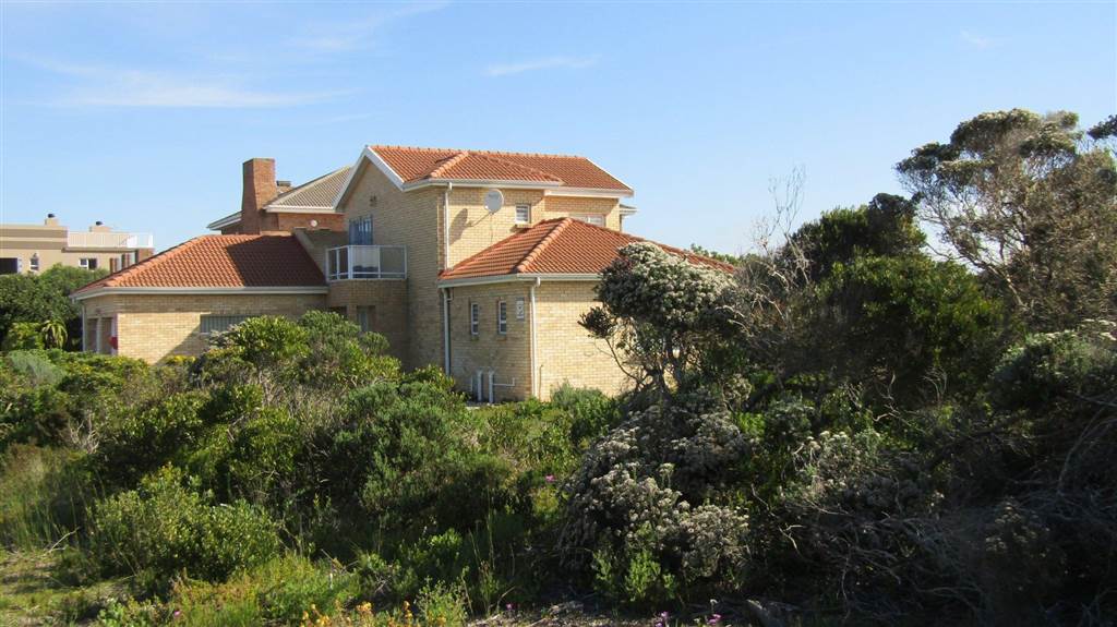 600 m² Land available in Kleinbaai photo number 9
