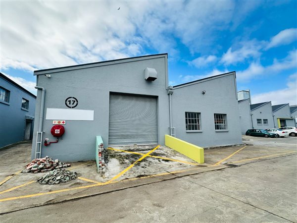 228  m² Industrial space