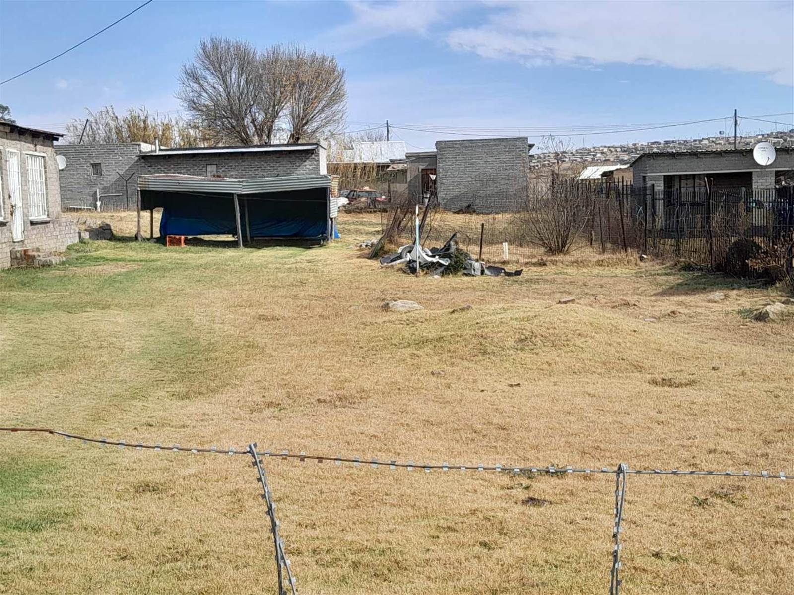 1400 m² Land available in Vrede photo number 4