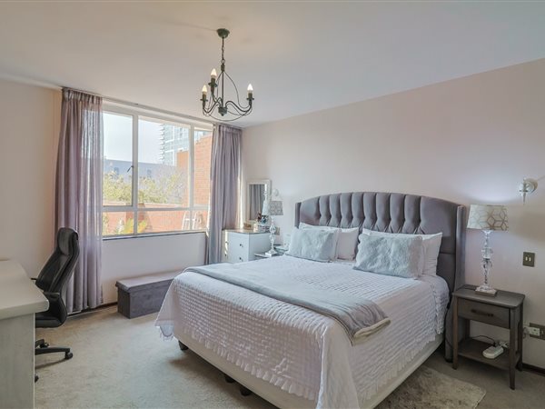 2 Bed Apartment