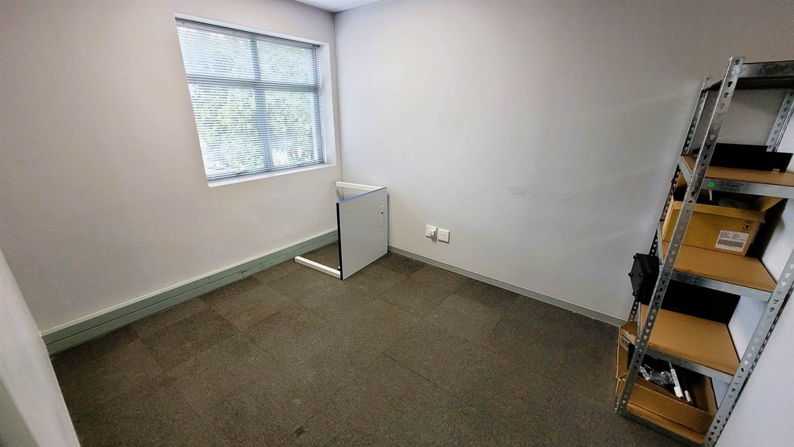 213  m² Office Space in Hillcrest photo number 9