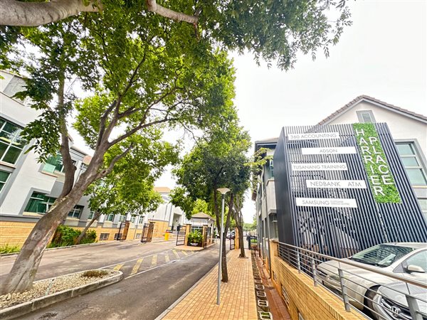 213  m² Office Space in Hillcrest
