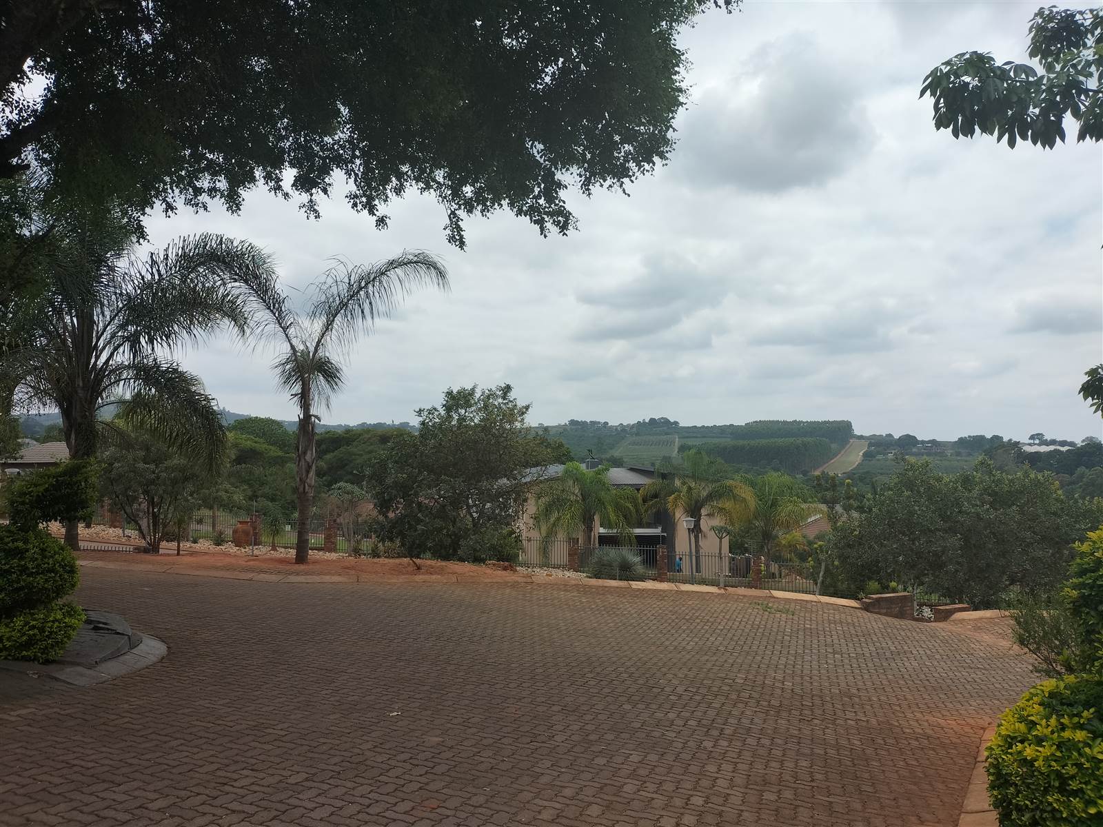 3 Bed Townhouse in Tzaneen photo number 25