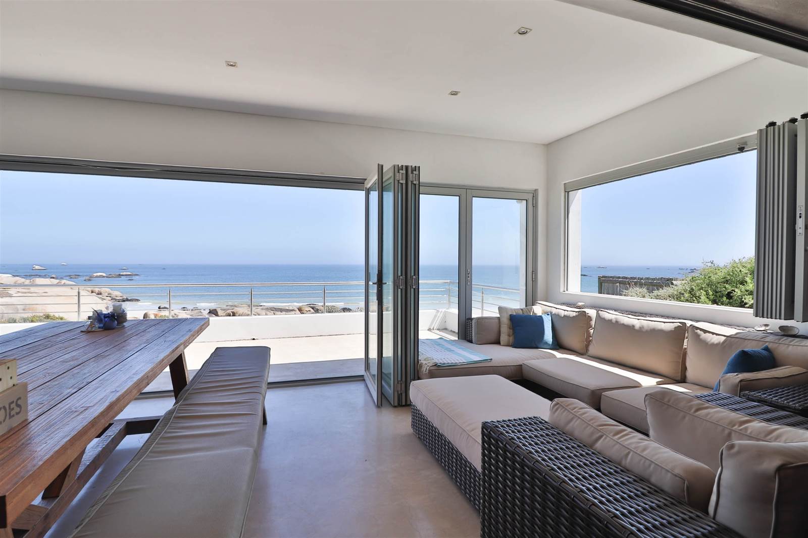 5 Bed House in Paternoster photo number 6
