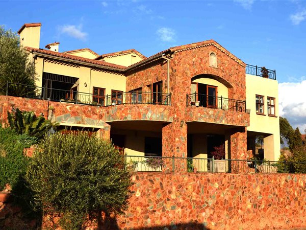 3 Bedroom House 3 Bedroom House