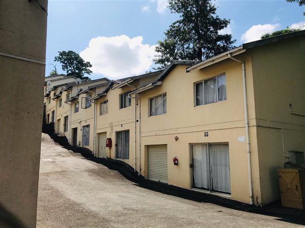 3 Bedroom Townhouse 3 Bedroom Townhouse