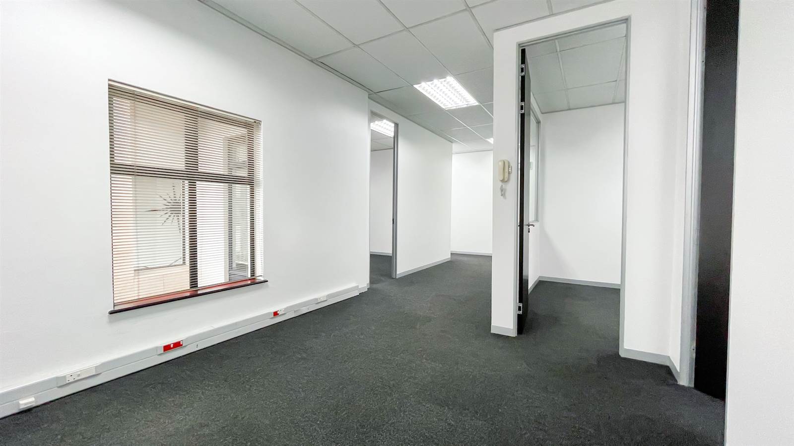 109  m² Commercial space in Bedfordview photo number 9