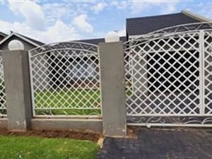 3 Bed House in Reiger Park