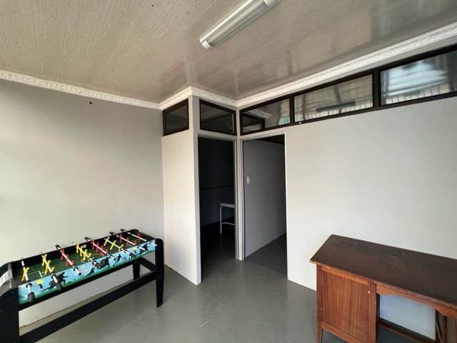 180  m² Commercial space in Pietermaritzburg Central photo number 11