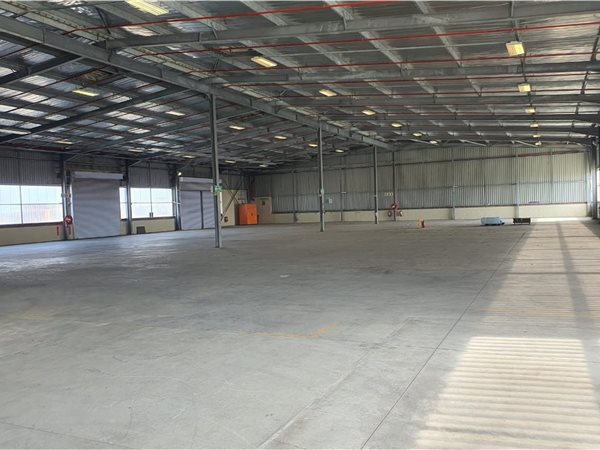 2 386 m² Industrial space 2 386 m² Industrial space