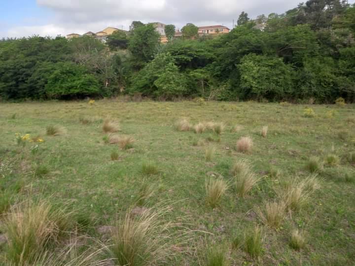 600 m² Land available in Adams Mission photo number 1