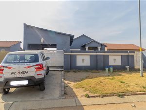 3 Bed House in Sharon Park