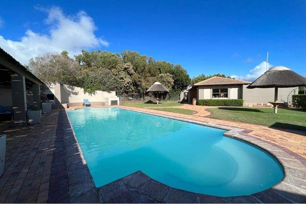 761 m² Land available in Langebaan Country Estate photo number 3