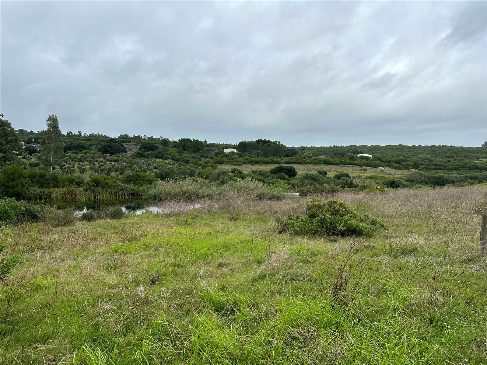 592 m² Land available in Stilbaai photo number 4